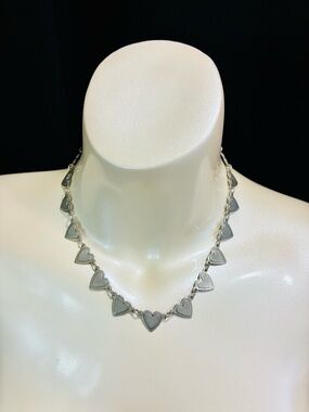 VTG Silver Tone Embossed Heart Link Necklace for Women Casual Everyday Romantic